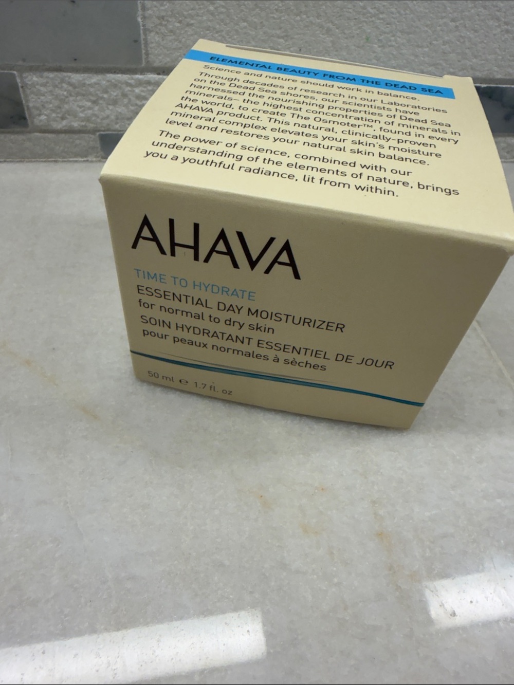 AHAVA Essential Day Moisturizer - Normal To Dry Skin 50 ml